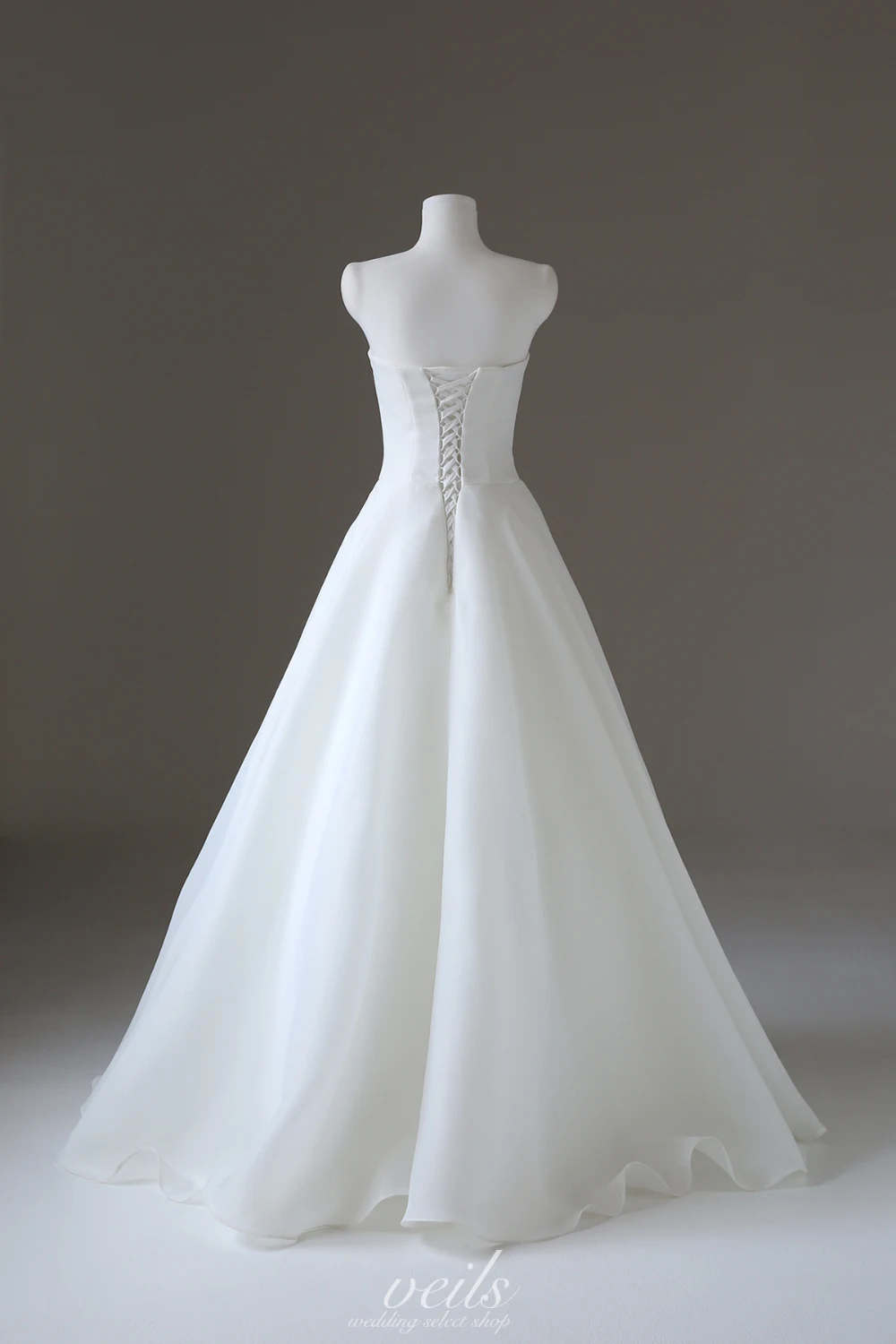 OLOEY Simple White Wedding Dress Strapless A-Line Bridal Gown Elegant Korean Style Backless Civil Evening Dresses Vestidos
