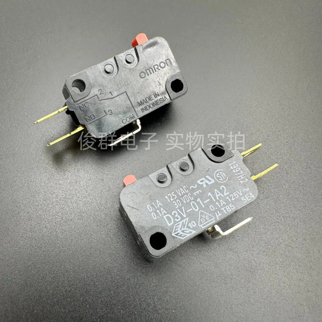 1pcs/ D3V-01-1A2 micro reset switch microwave oven door detection power button 0.1A
