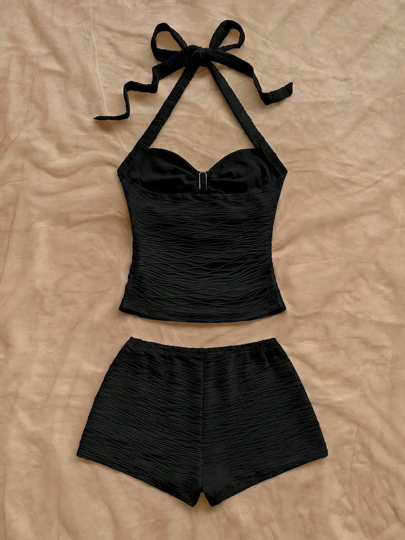 Black V-Neck Floral Metal Decor Crop Top & Shorts Set, Knit Textured 2-Piece Elegant, Summer Vacation Club Outfit for Women