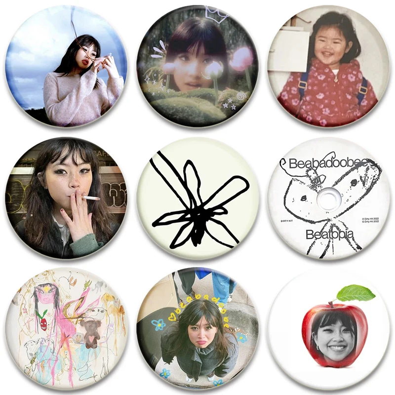 32/44/58mm Beatopia Button Pin I Love My Girlfriend Beabadoobee Talk Album Cover Broszki Śmieszne Meme Odznaka Biżuteria Moda Prezenty