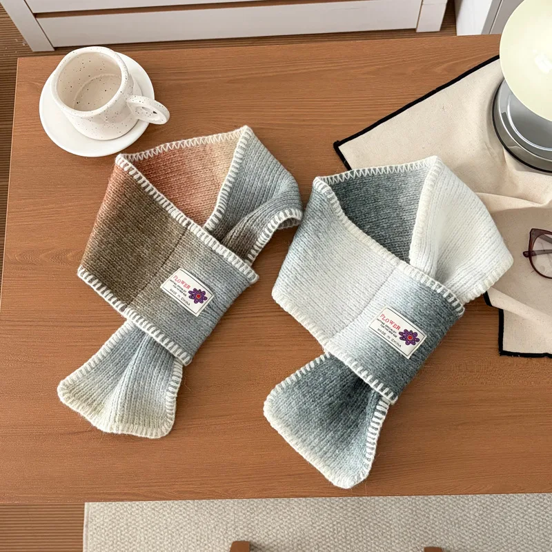 Korean Fashion Color Gradual Change Color Matching Small Scarf High Sense Versatile Lock Edge Scarf Warm Accessories Cross Scarf