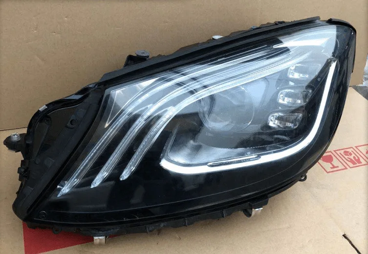 

Applicable to Mercedes W222 headlights S320L S400L S500L S600L LED front headlights, original dismantled parts.