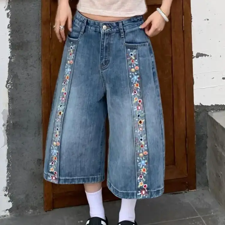 

American Loose Bf Lazy Style Jeans Women Spring Summer Hot Girls Design Sense Heavy Industry Embroidery Splicing Cropped Pants