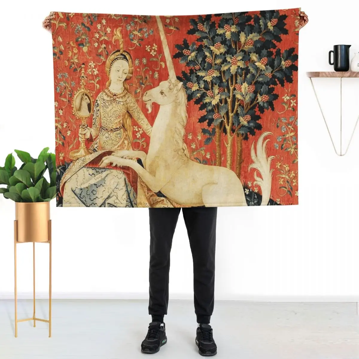 Medieval Unicorn artwork Throw Blanket Decorative Throw Shaggy Heavy Kid'S blankets and throws christmas gifts Blankets