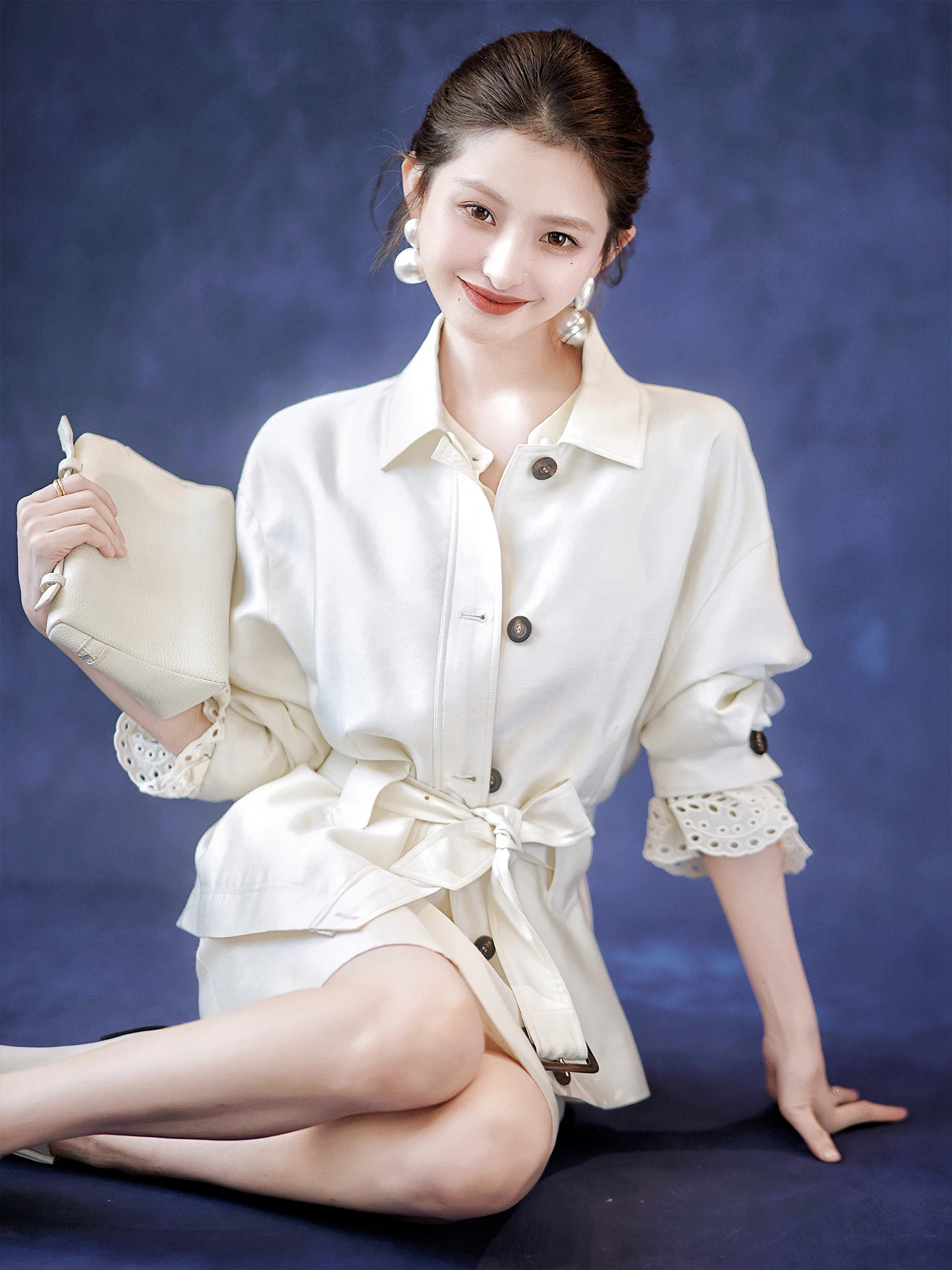 

Комплект из шелка и шерсти Ele: Жакет и юбка Zhao Daxi. Ранняя осень. Золотой оттенок. Истинная роскошь. Для офиса. Женская мода.