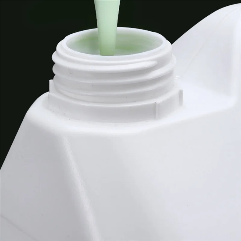 Contenitore in plastica quadrato da 1 pezzo con dispenser a pompa Bottiglia riutilizzabile da viaggio in HDPE bianco latte