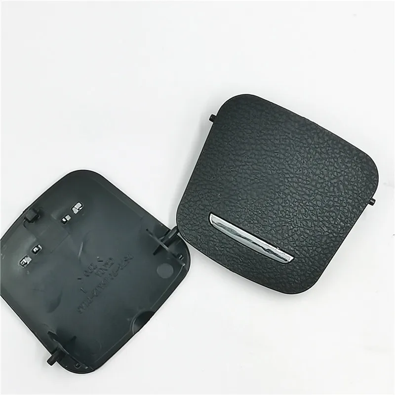 

For 13-20 Ford MONDEO Rear Cigarette Lighter of Armrest Box USB Charging Source Decorative Cover 1pcs