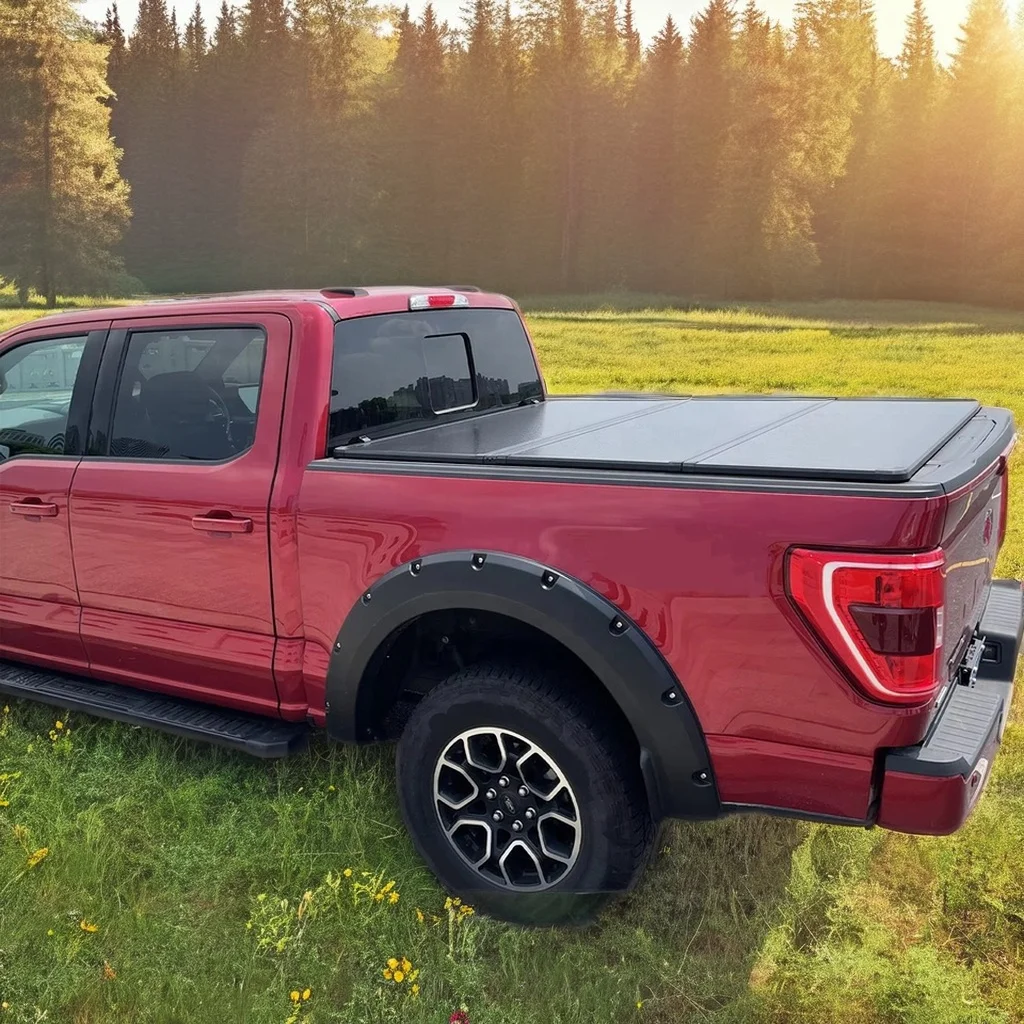 Produttore di vendita calda Professione Copriletto rigido triplo Tonneau Materiale metallico Copriletto per camioncino per Chevrolet Silverado 5ft