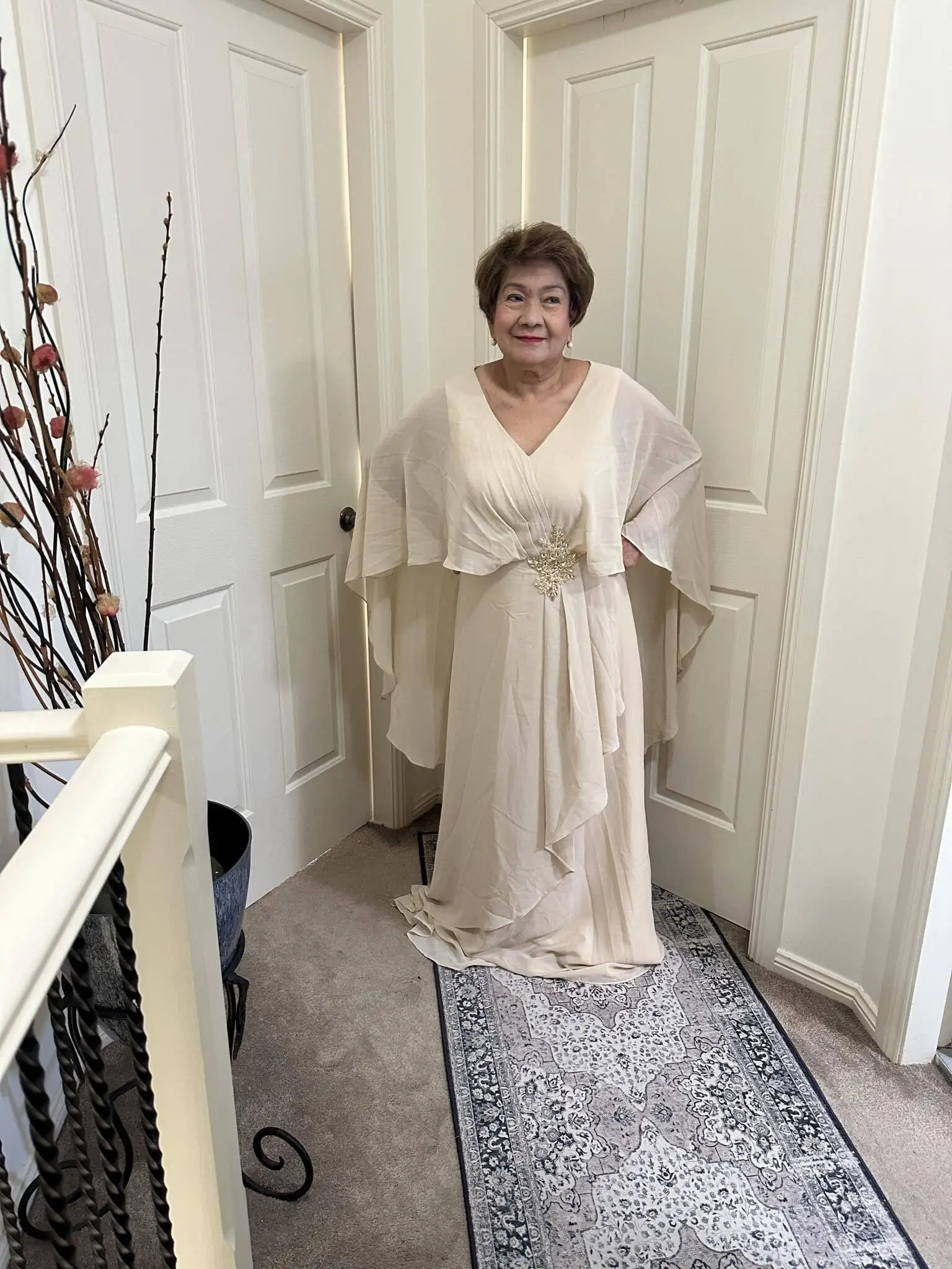 فساتين أم العروس برقبة على شكل V للسيدات مكشكشة وأكمام قصيرة من الشيفون فساتين سهرة رسمية طويلة