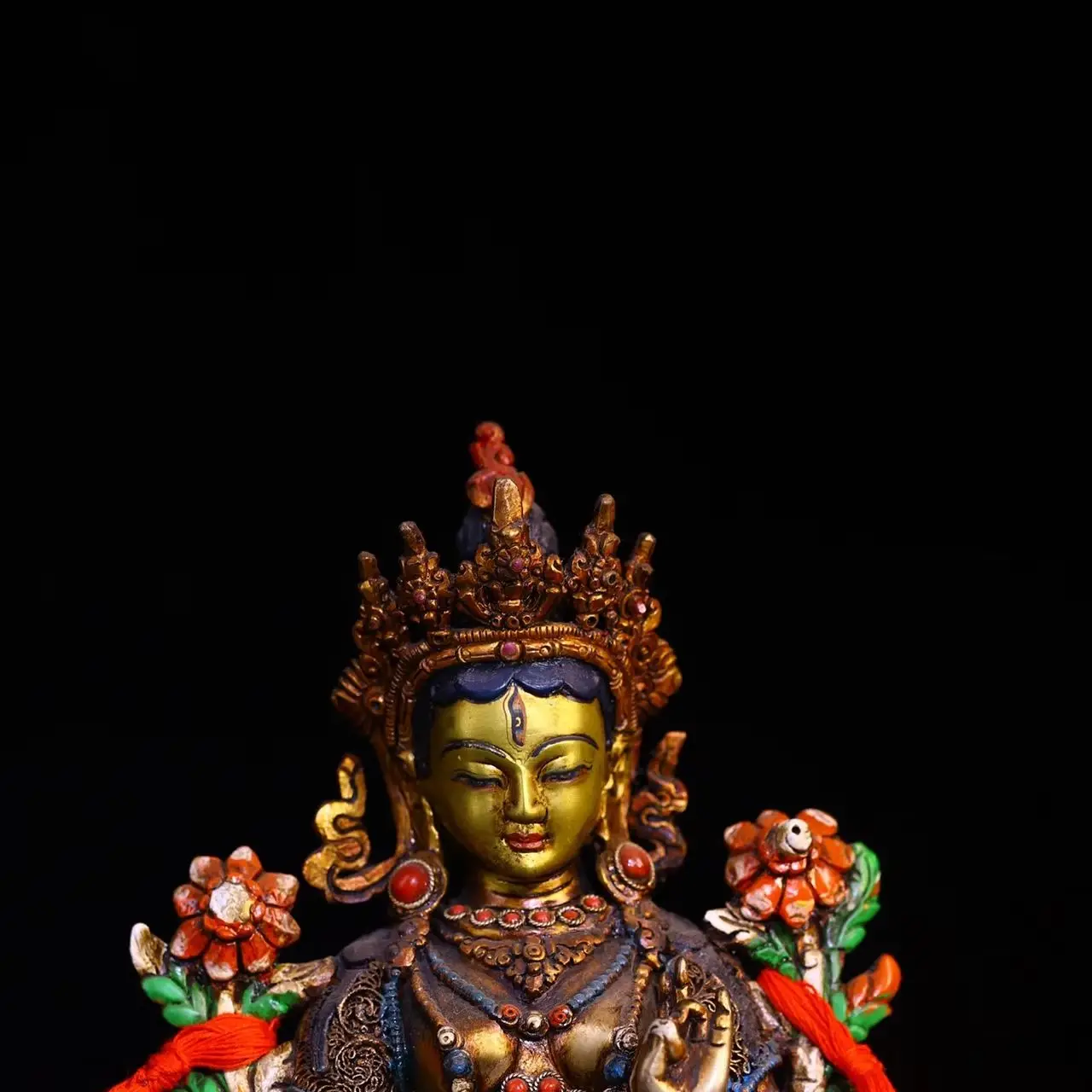 

9"Old Xizang Folk Collection Old Bronze Painted Outline in gold Mosaic Gem gZi Beads White Tara Sitting Buddha Worship Hall