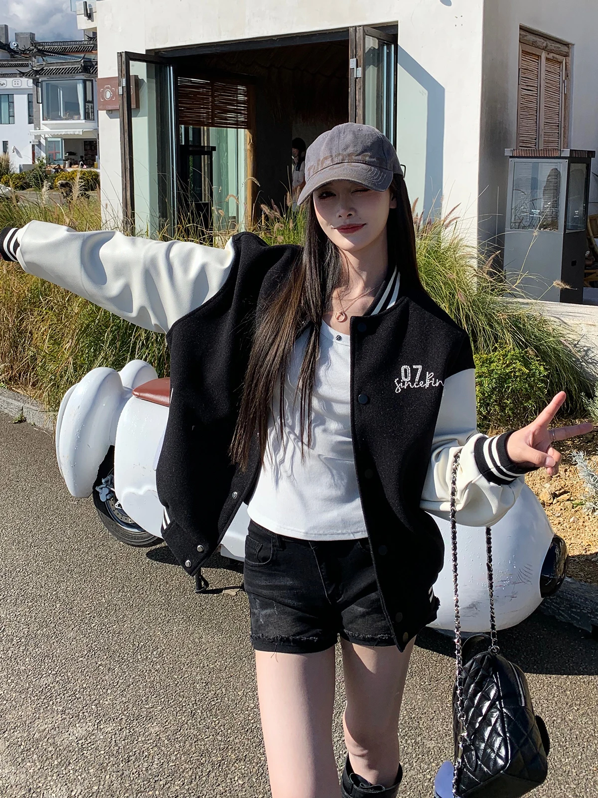 Women's Baseball Jaet Flight Sle Letter Splicing PU Leather Bubble Bead Autumn Winter New Coat Loose Fit Long Sve Butt...