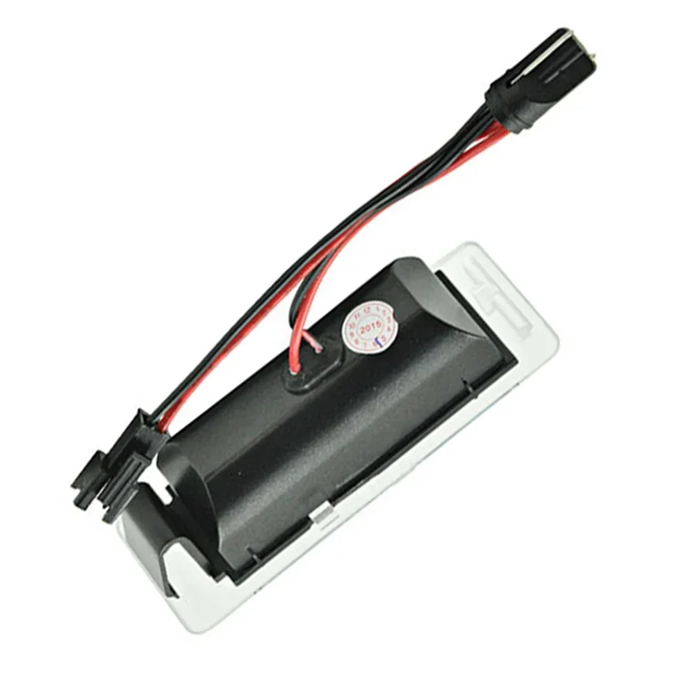 ضوء لوحة ترخيص ليد لشيفروليه ، كروز ، كامارو ، بويك ، انكور ، لاكروس ، كاديلاك ، ATS ، CTS ، ELR ، GMC ، أكاديا