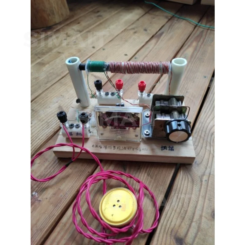 Medium Wave Magnets, Ore Radios, Unpowered Radios, Unpowered Radios.