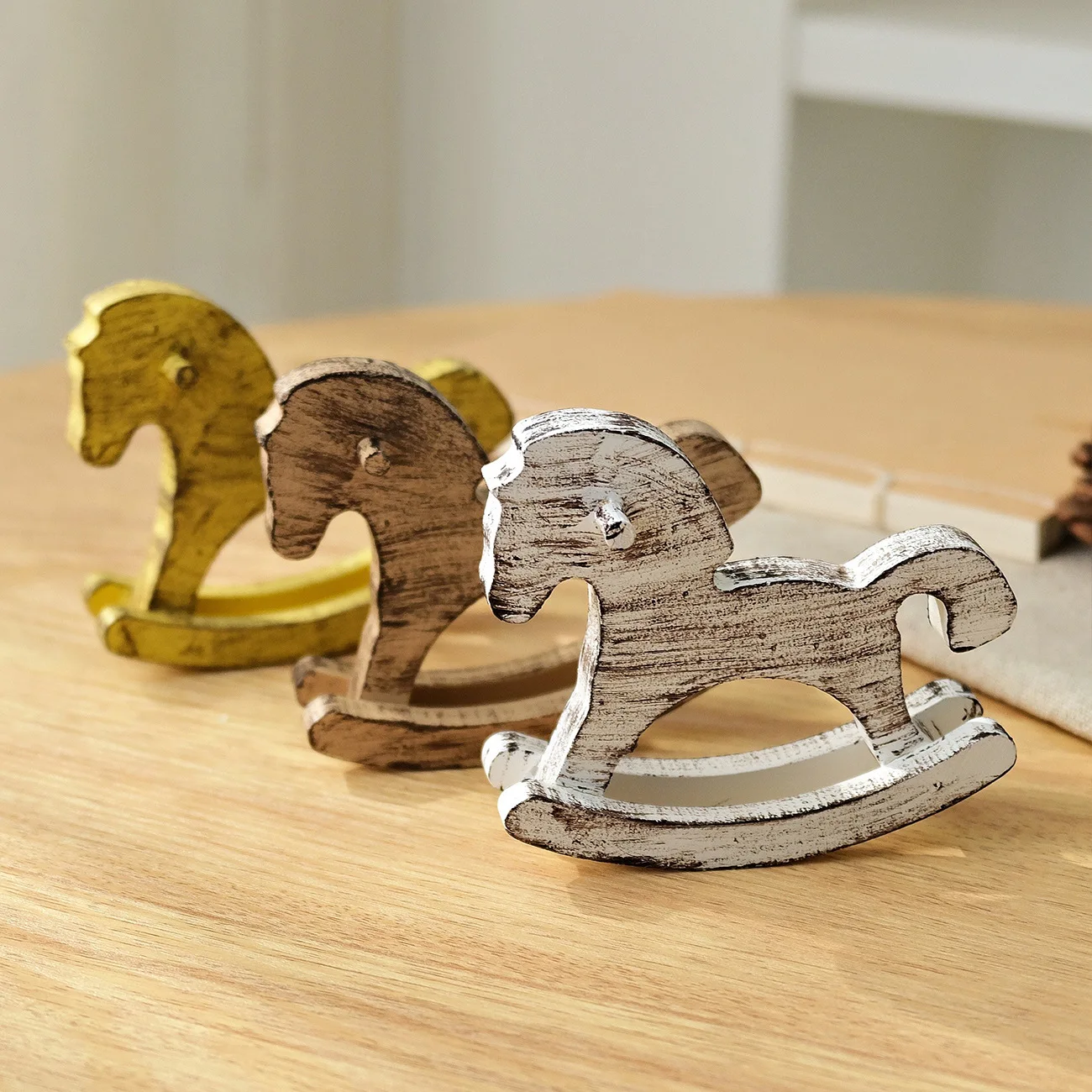 Creative Painting Wooden Rocking Horse Desk Decor Balance Art Adornment Miniature Rocking Horse Decor Ornament Christmas Gift