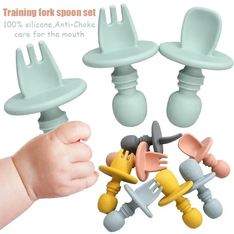 Set per l\'alimentazione di cucchiai e forchette per bambini, utensili per bambini autoalimentati in Silicone per la prima fase, senza BPA, forniture