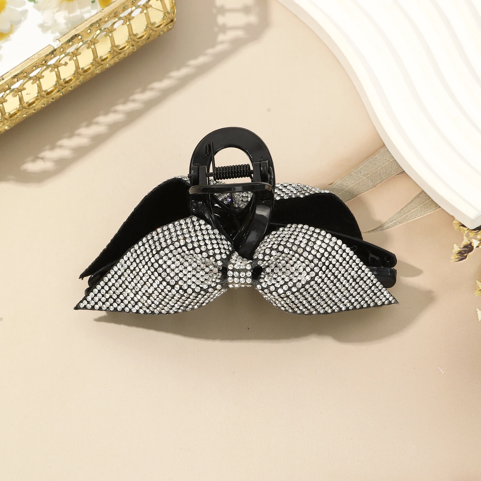 AWAYTR جديد القوس مشبك شعر بسيط أنيق رومانسي كامل الماس القوس مشبك شعر عالية ذيل حصان القرش كليب النساء إكسسوارات الشعر #5