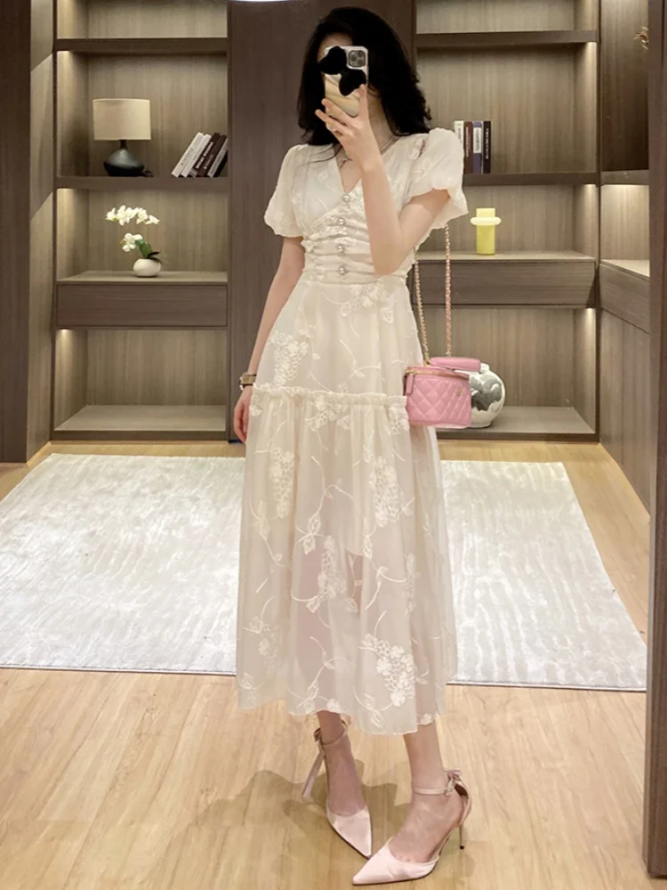 

SMTHMA New Fashion Summer French Puff Short Sleeve V-Neck Embroidered Dress High-End Luxury Slimming Long Dress