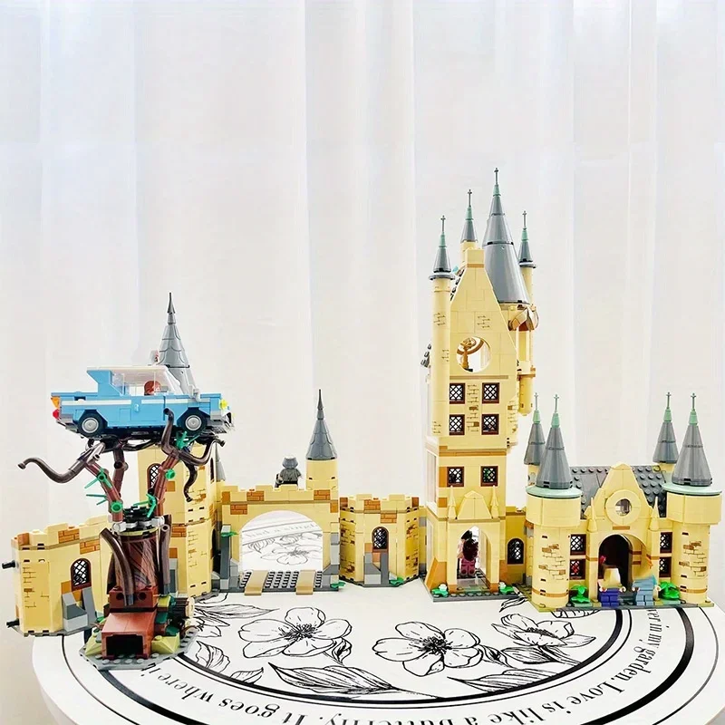 Castle Gate Magic Movie Model Building Block Brinquedos, torre astronômica, presente De Natal