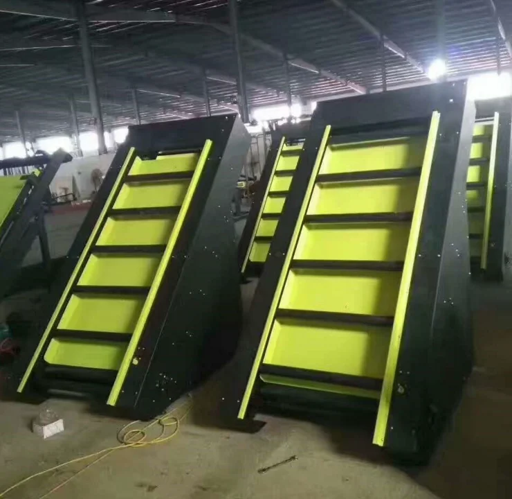 آلة اللياقة البدنية في صالة الألعاب الرياضية آلة تسلق السائر الكهربائية ، آلة تسلق الدرج للبيع