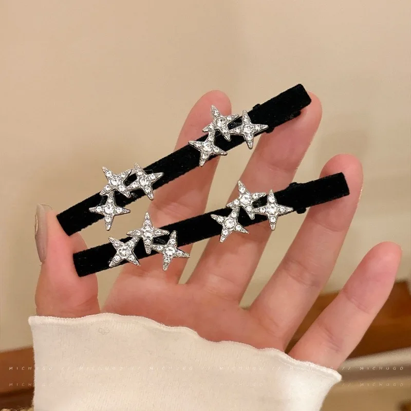 

Черные заколки для волос с кристаллами и стразами 2026: Новые модные нескользящие заколки-зажимы для челки и прически для женщин