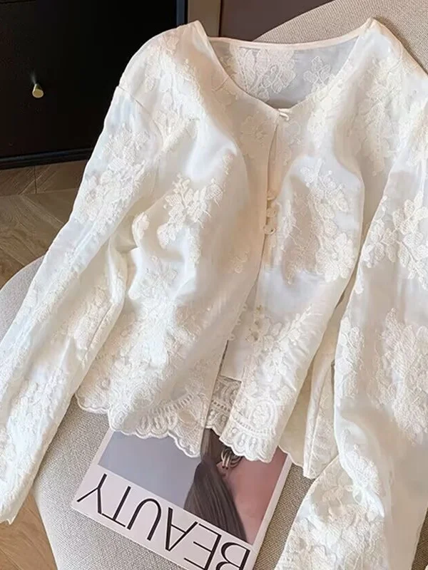 

New Chinese Sle Heavy Embroidery White irt Women Summer Design Lace Trim Patchwork Sun Protection Trendy Cotton Blend Lon...