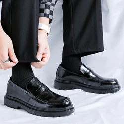 New Men Fashion Thick Sole Business Dress Derby Leather Shoes Spring Classic Black Comfortable Anti Slip Round Head Leather Shoe