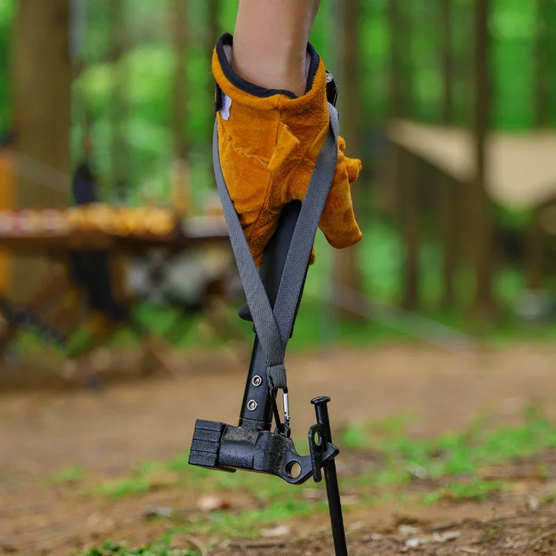 Outdoor Camping Multifunctional Iron Hammer Camping Tent Canopy Windproof Camping Nail Extractor