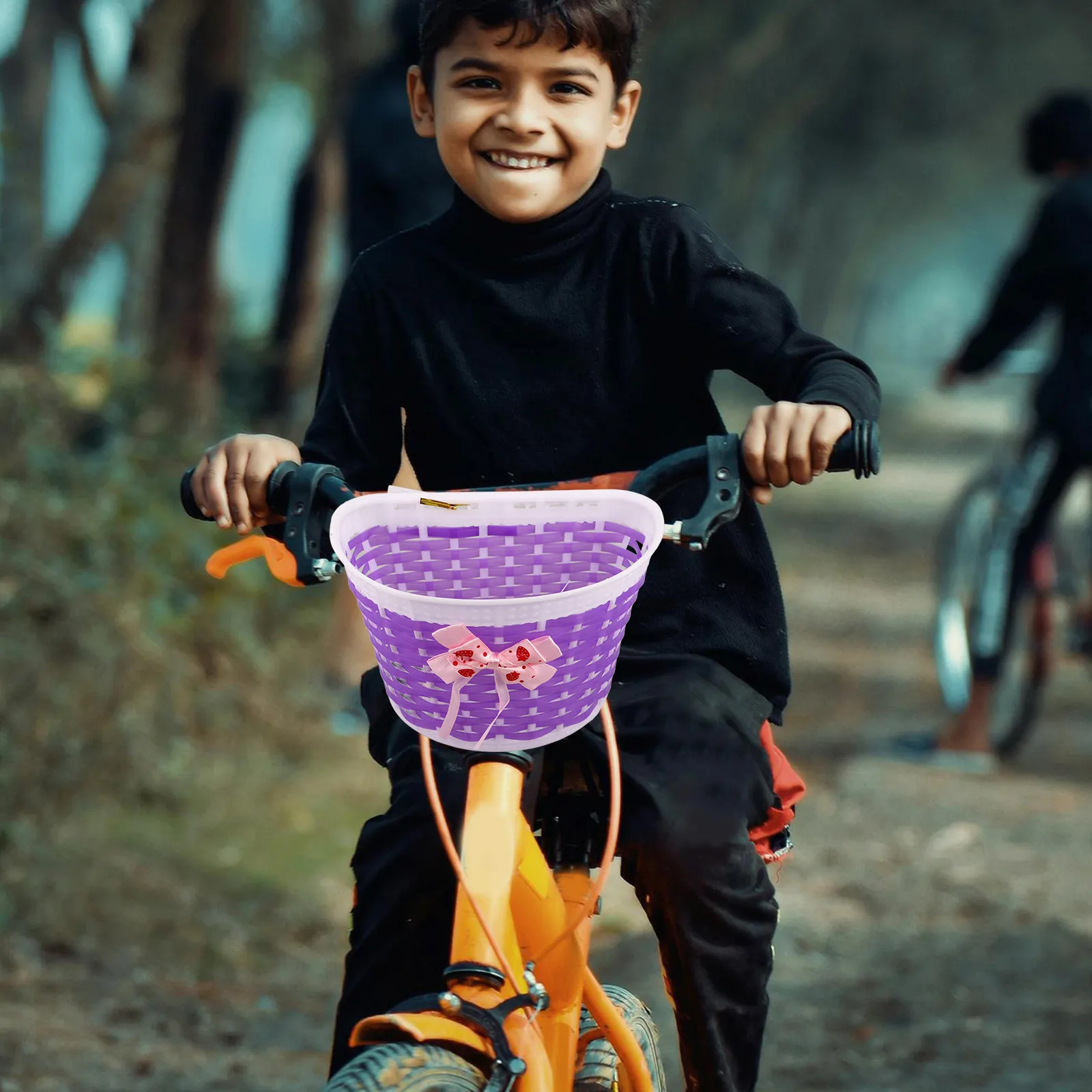 

Bike Handlebar Streamers Basket Set Vibrant Colorful Design Non-Slip Bicycle Grips For Scooter Tricycle