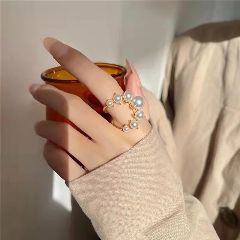 

Fashionable Light Luxury Joint Ring, Retro Niche Creative Design, Simple Temperament, Pearl Opening Ring