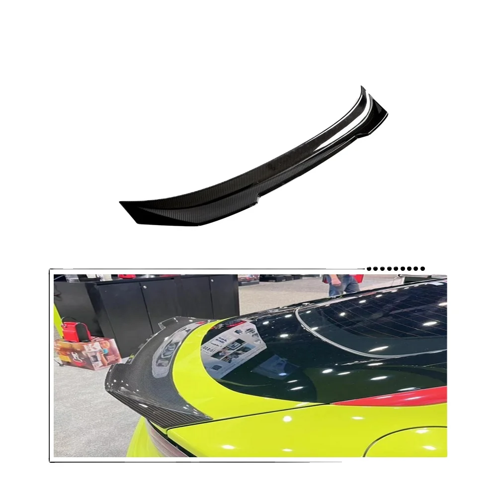 

Suitable for The JCSPORTLINE dry true carbon fiber rear spoiler of the Nissan 400Z