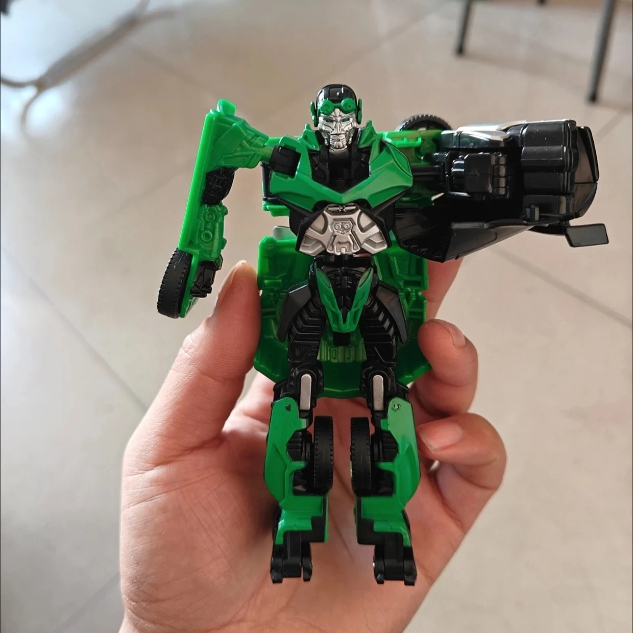 

В наличии игрушки-трансформеры из фильма 4, серия Power-battler, фигурки Crosshairs, подвижная кукла, модель робота, коллекционные подарки