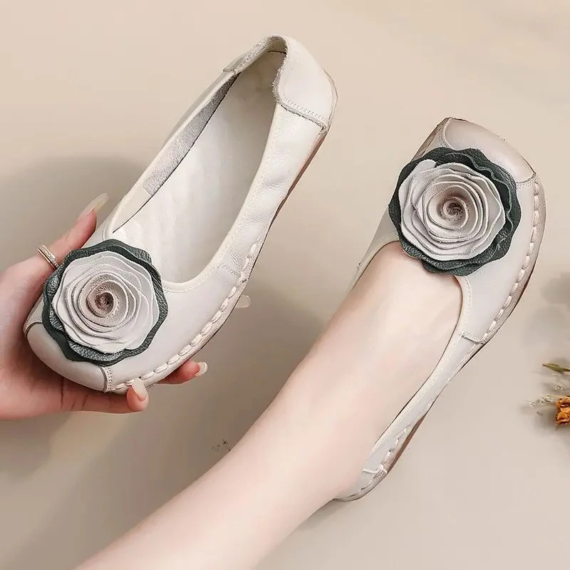 Woman New Spring luxury cowhide leather shoes handmade flower flats retro wedged loafers ladies chic soft red dressy moccasins