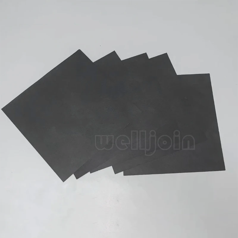 Conductive carbon paper, HCP020 graphite paper, anode material, microbial fuel cell electrode.