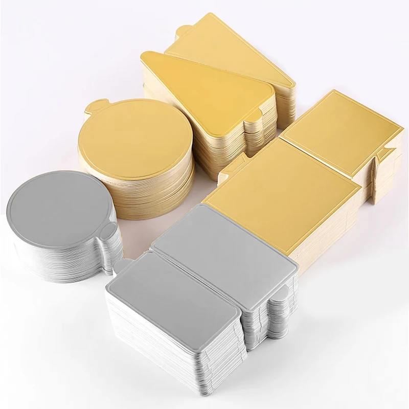 

Golden or Silvery Cake Boards 100Pcs Mini Cardboard Base Mousse Cake Boards Dessert Display Tray Cake Plates for Cake Decorating