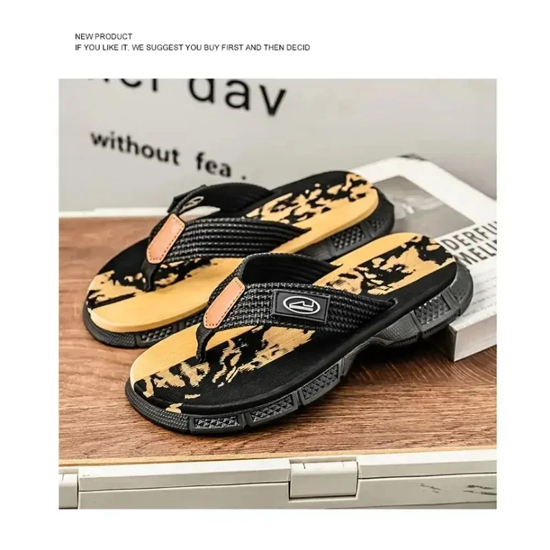 2025 Sandalias de moda para hombre, novedad de verano, antideslizantes para exteriores, para playa, uso doméstico, Tanga, zapatillas deportivas informales de ocio, tacón plano transpirable