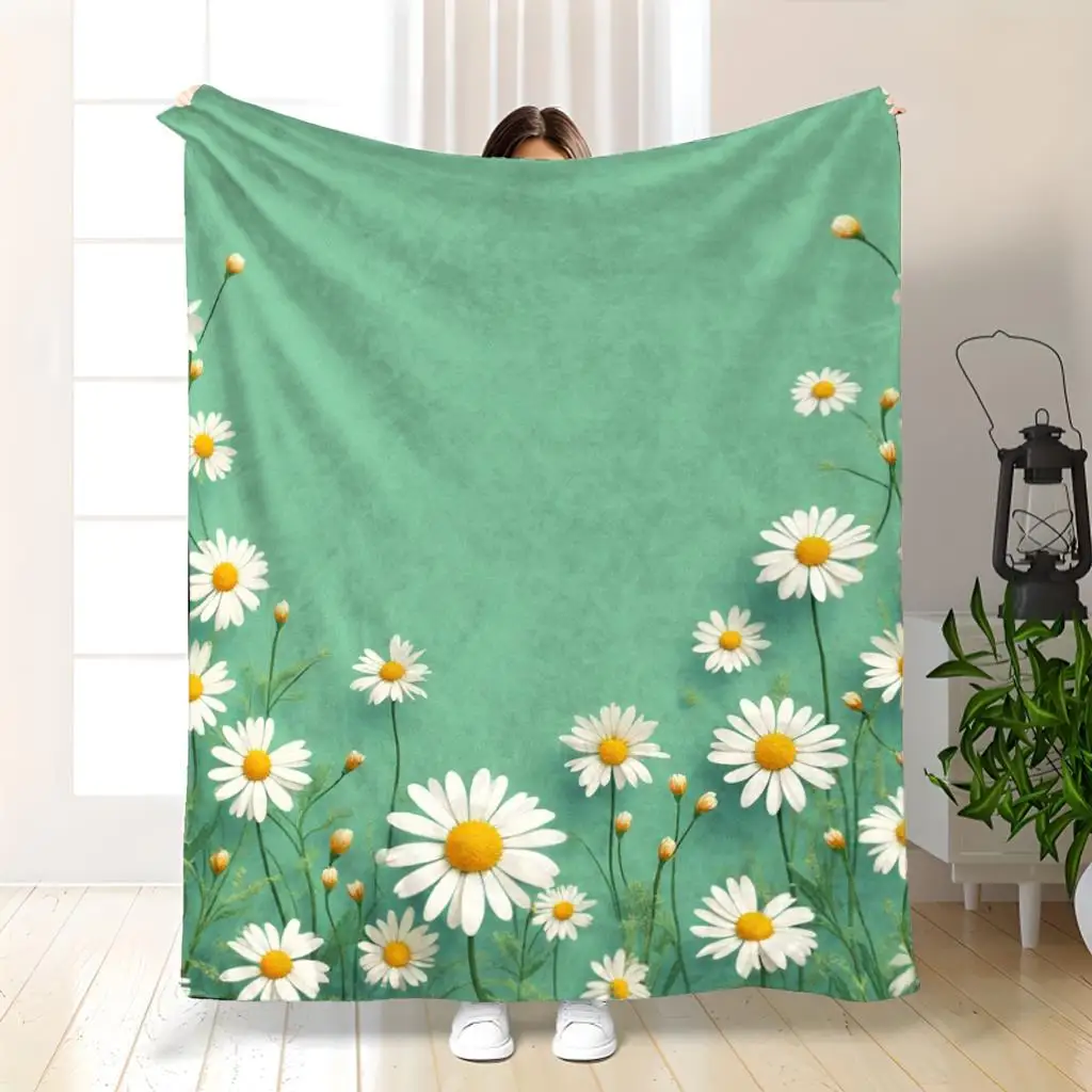 

Green Floral Polyester Blanket - Soft All-Season Indoor & Outdoor Throw