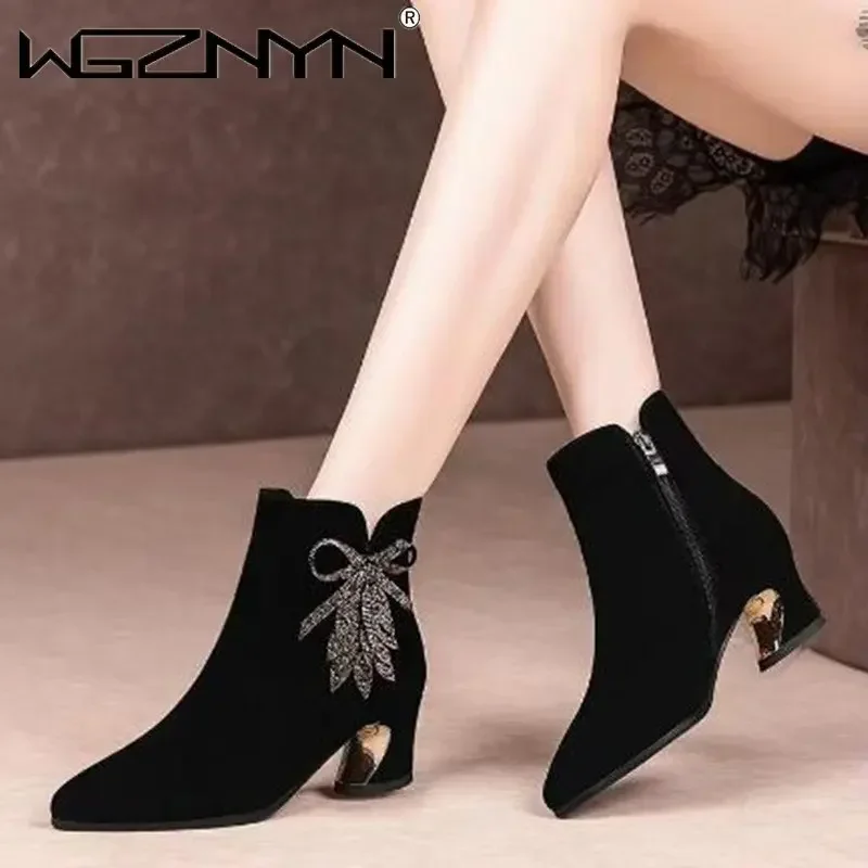 2024 NEW Chelsea Classic Rhinestone Flowers Frosted Leather Shoes Fashion Boots Large Size High Heel Autumn Winter Women Boots