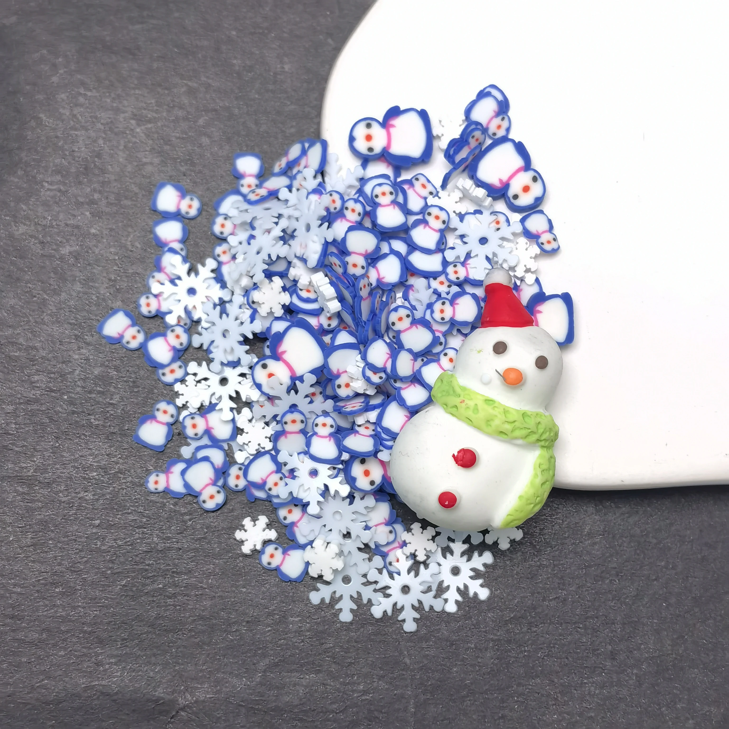 Christmas Series Slices Penguins Polymer Clay Soft Pottery Sprinkles  With White Snowflake Confetti for DIY Crafts Filling Acces