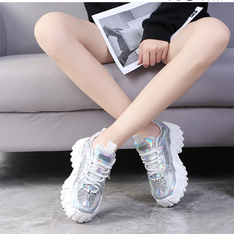 Sneakers Casual da donna scarpe Tenis firmate riflettenti per donna scarpe con plateau Fashin di marca scarpe da passeggio Femme sportive da Basket