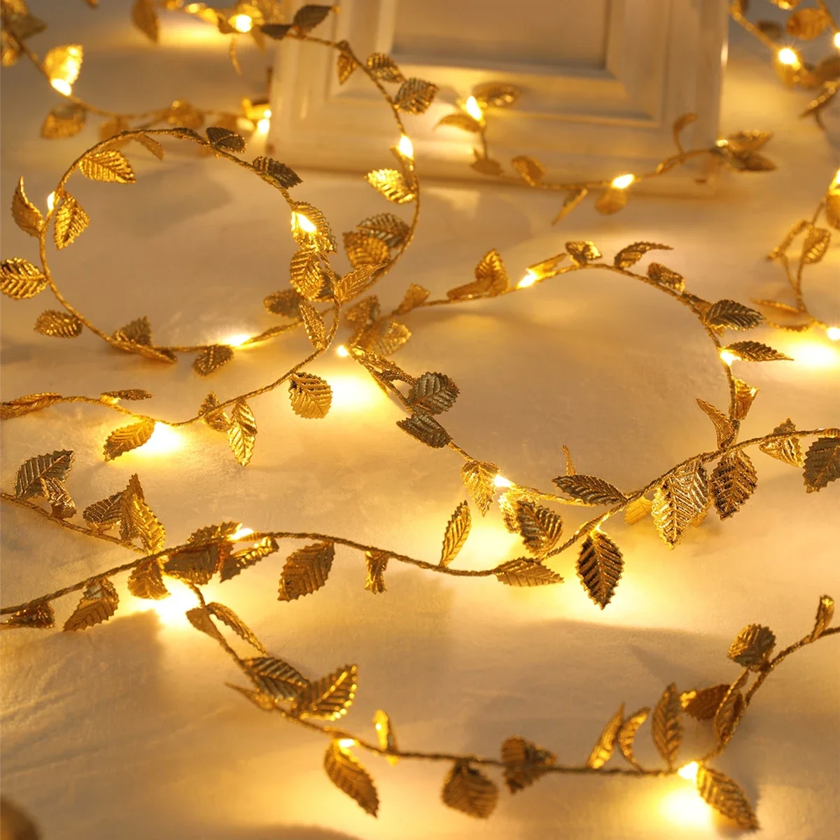 

20/50/100LEDs Golden Silver Tiny Leaves Fairy Light Battery Powerd Artificial Plant Garland Vine Lights For Wedding Home Party