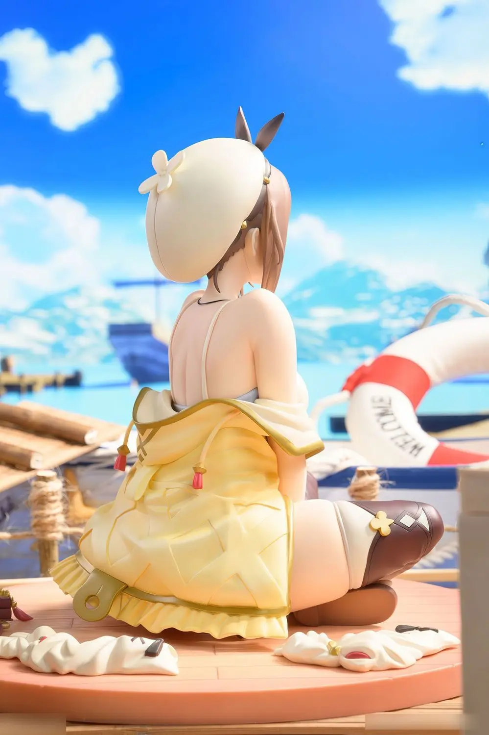 Taller de alquimia de Laisha, la reina de la oscuridad eterna y el escondite secreto ‌   Figura de anime Postura sentada Figuras de Laisha Lin