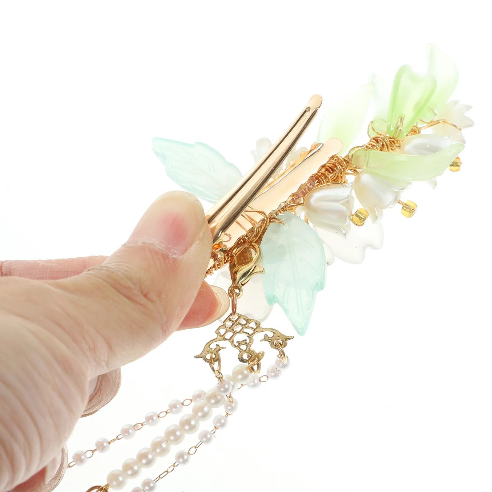 

2 шт. заколки для волос в китайском стиле с дизайном в виде лилии, элегантные, с жемчужным декором и украшениями в виде кисточек, аксессуары для волос для женщин и девочек