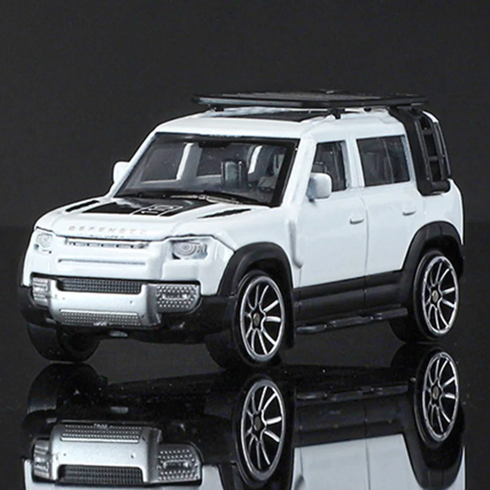 

1:64 Land Rover Defender 110, модель автомобиля, игрушка из сплава, скольжение вперед, миниатюрное внедорожное колесо, амортизирующее внедорожник, подарки для малышей