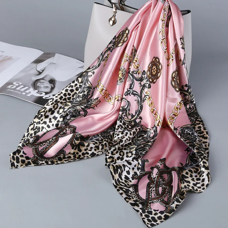 

Small Silk Scarf for Women, Large Square Scarf, Gauze Scarf for Spring, Autumn, and Winter, Paired with a Shirt, for Middle-Aged Mothers, Square 90×90 Thin Scarf