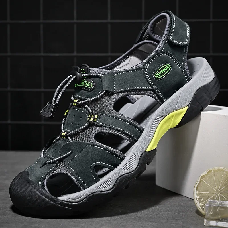 

2025 New Summer casual men's genuine leather beach sandals outdoor breathable river tracing,toe hugging sandals larger size