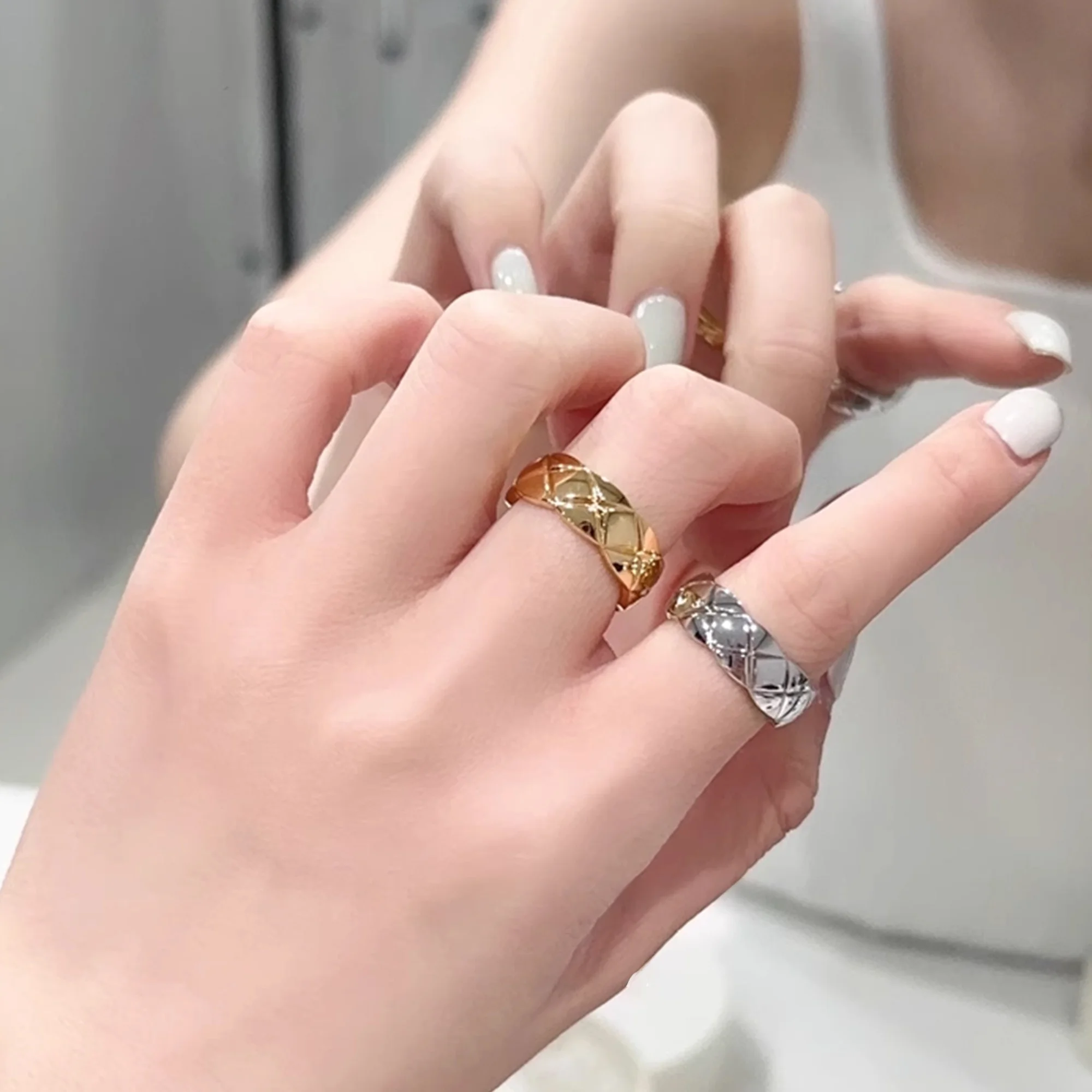 خاتم من التيتانيوم الفولاذي بتصميم عريض وبسيط وأنيق بنمط الماس القديم، خاتم نسائي قابل للتكديس، مجوهرات عصرية رائجة