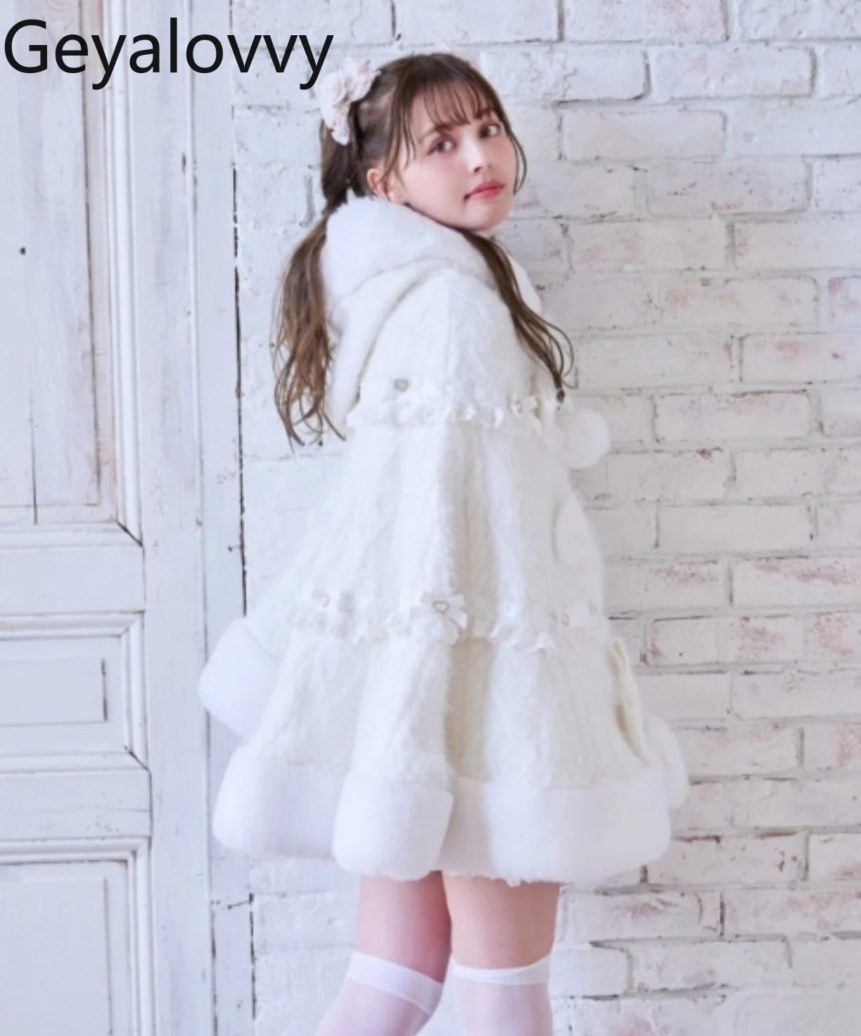 

Милая универсальная однобортная накидка с капюшоном для девочек, японский стиль, осень-зима, новый толстый мягкий восковой плащ с бантом, пальто