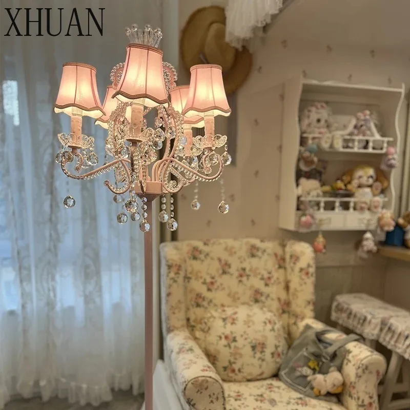 Crystal vertical floor lamp pink European princess style bedroom bedside table lamp fashion live streaming host fill light remot