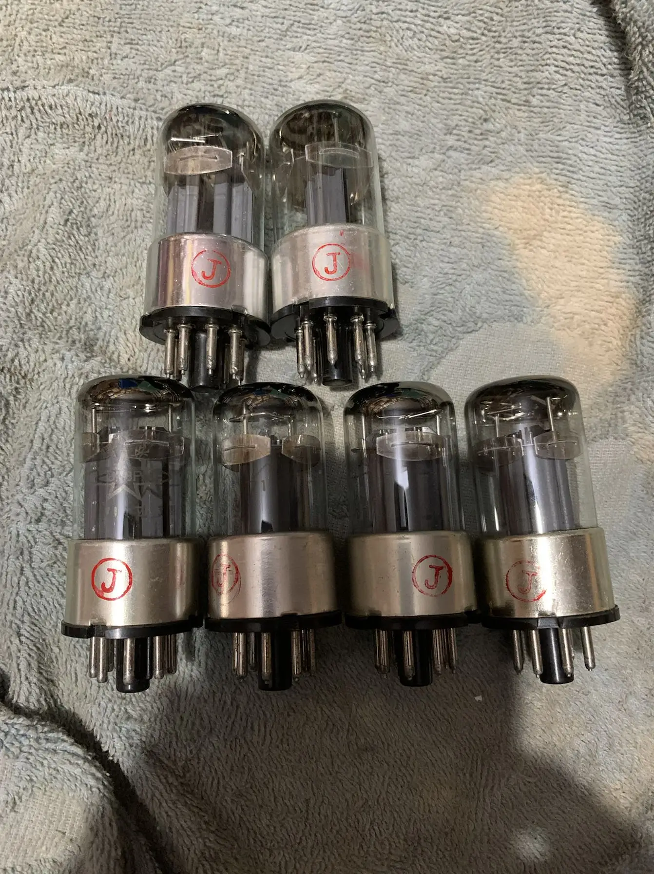 Shuguang 6n8p 6n8p-j electronic tube  6n8p 5692 ECC32 6H8C 6SN7 Vacuum tube sound color is soft for audio amplifier