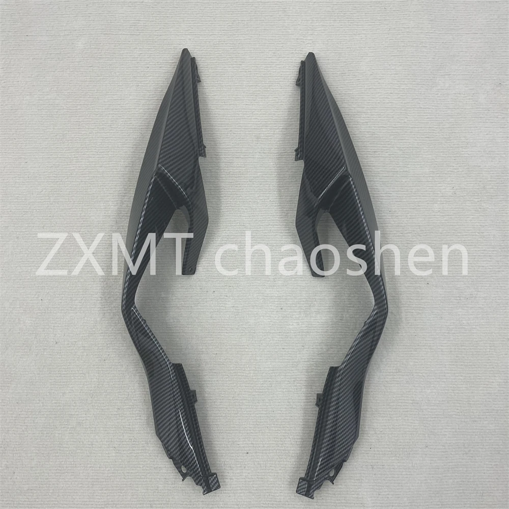 

The motorcycle is suitable for the carbon fiber painted rear side panels of the Kawasaki Ninja 636 Ninja ZX-6R 2024 2025